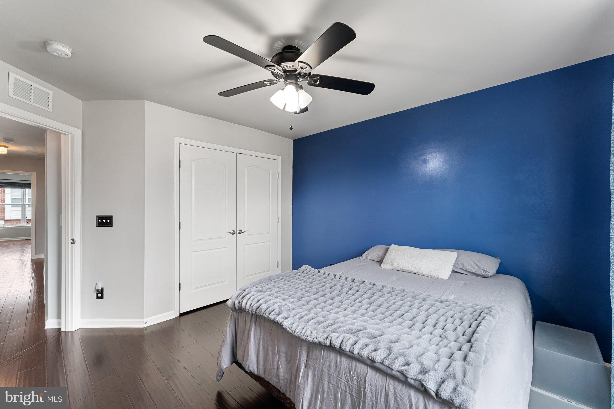 POTOMAC CLUB - Residential