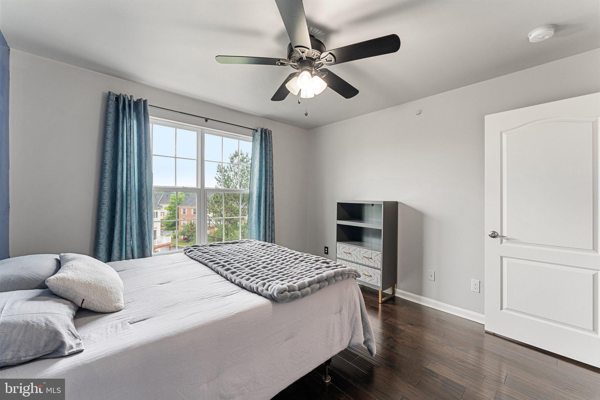 POTOMAC CLUB - Residential