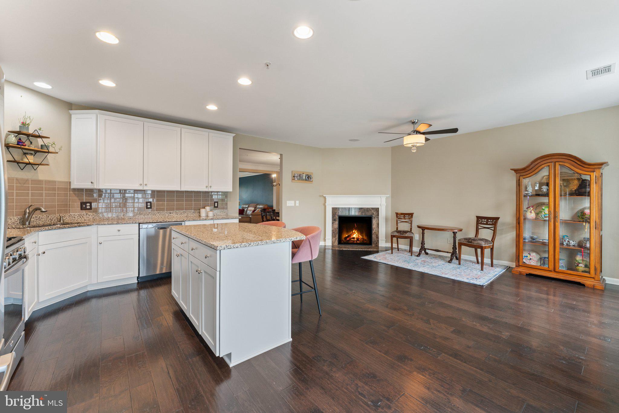 POTOMAC CLUB - Residential