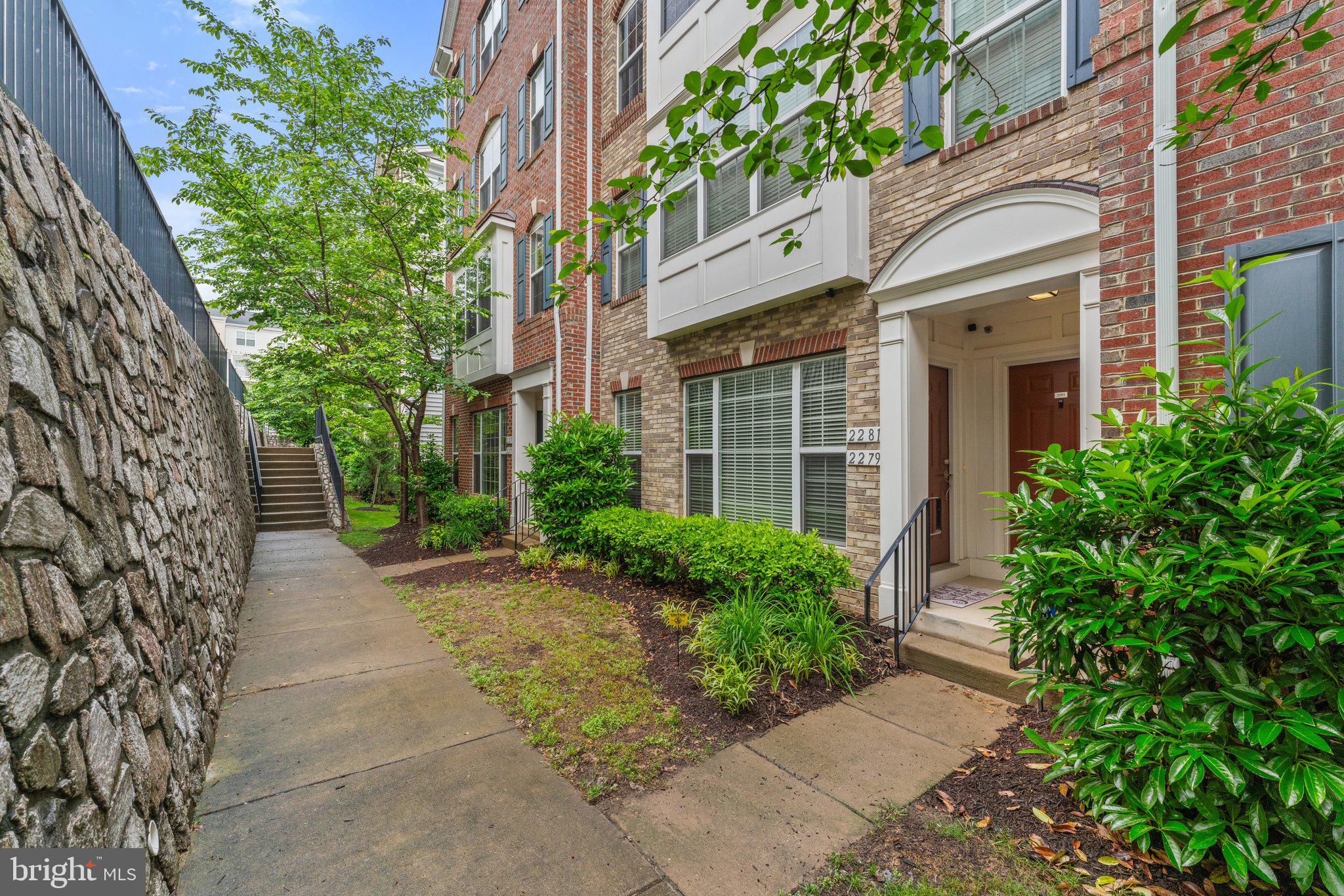 POTOMAC CLUB - Residential