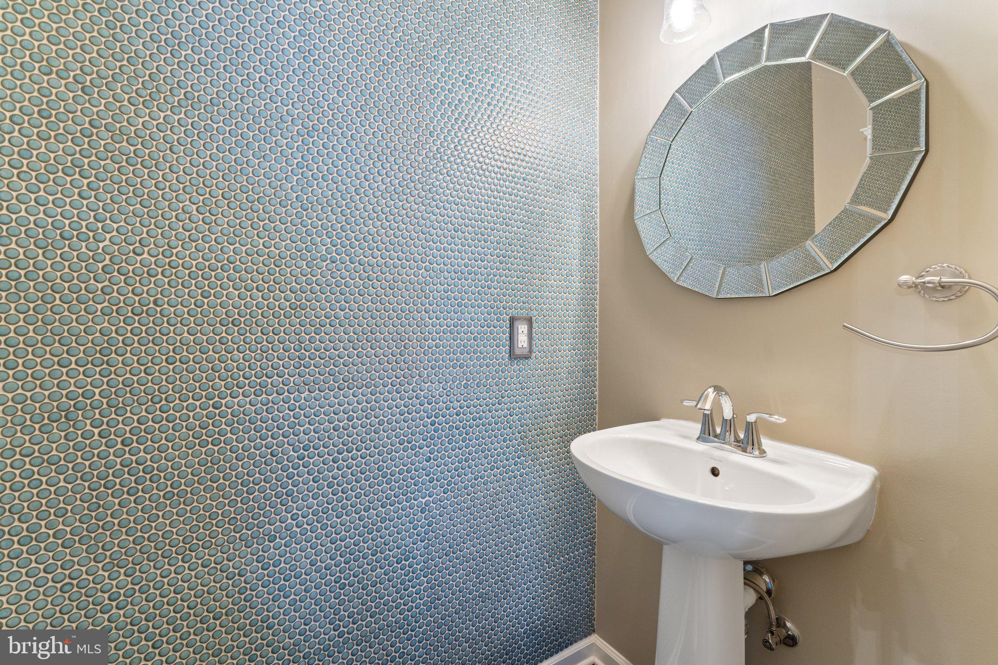 POTOMAC CLUB - Residential