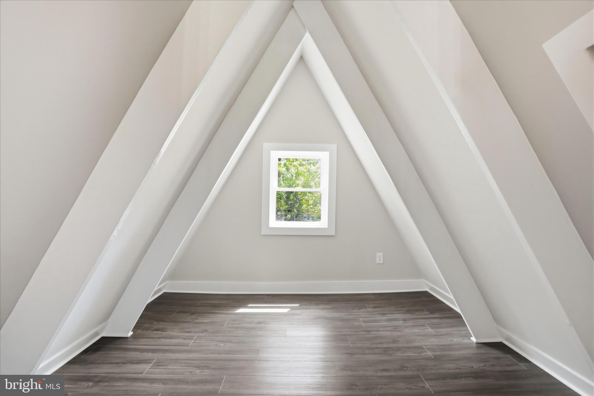 SHENANDOAH  SHORES - Residential