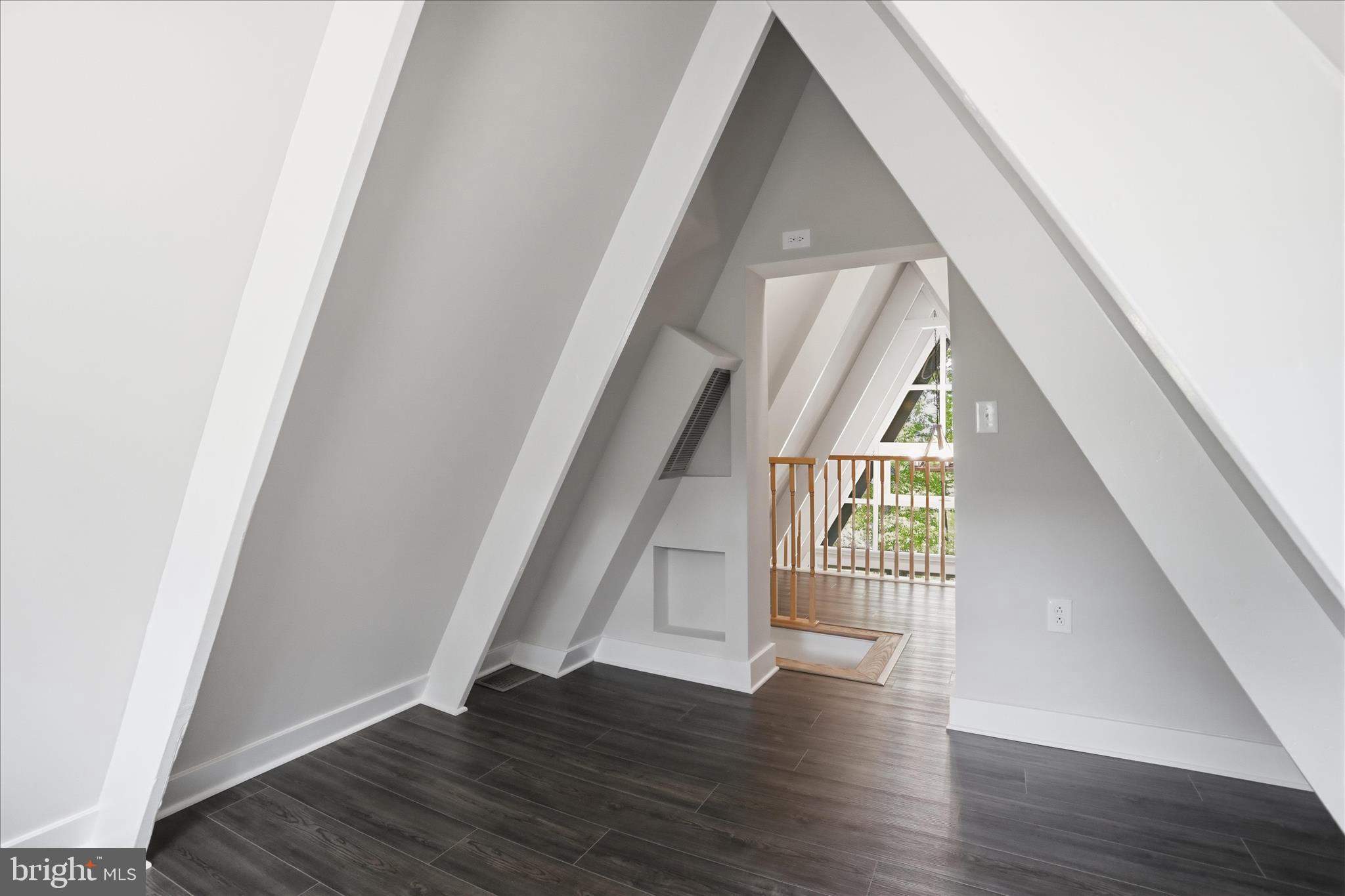 SHENANDOAH  SHORES - Residential