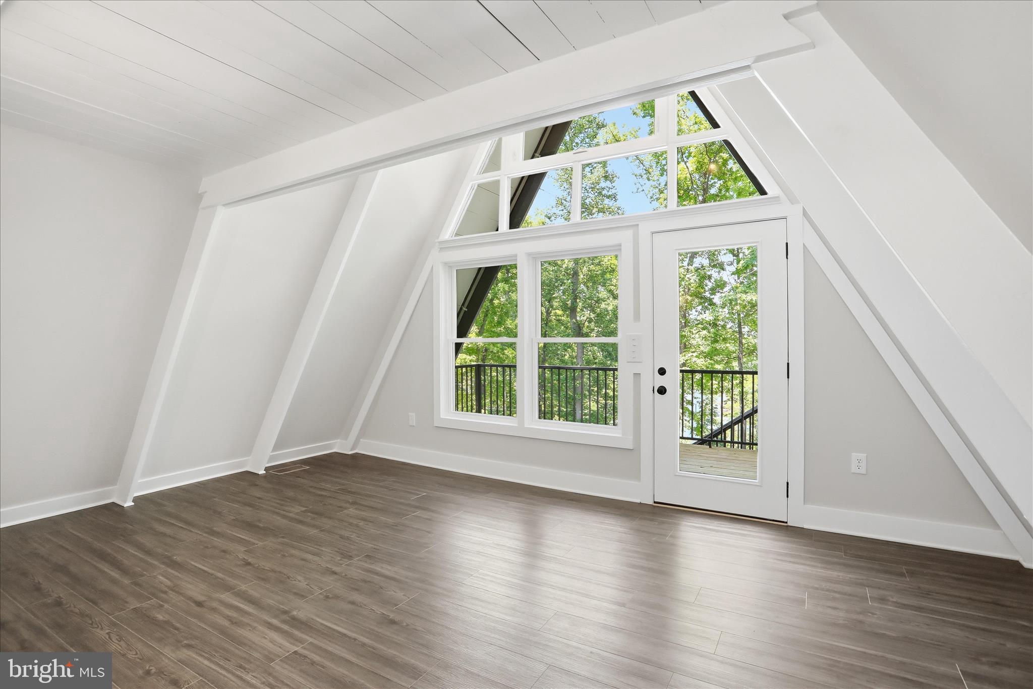 SHENANDOAH  SHORES - Residential