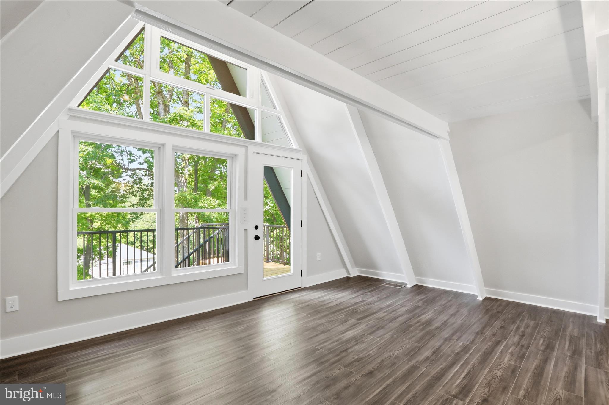 SHENANDOAH  SHORES - Residential