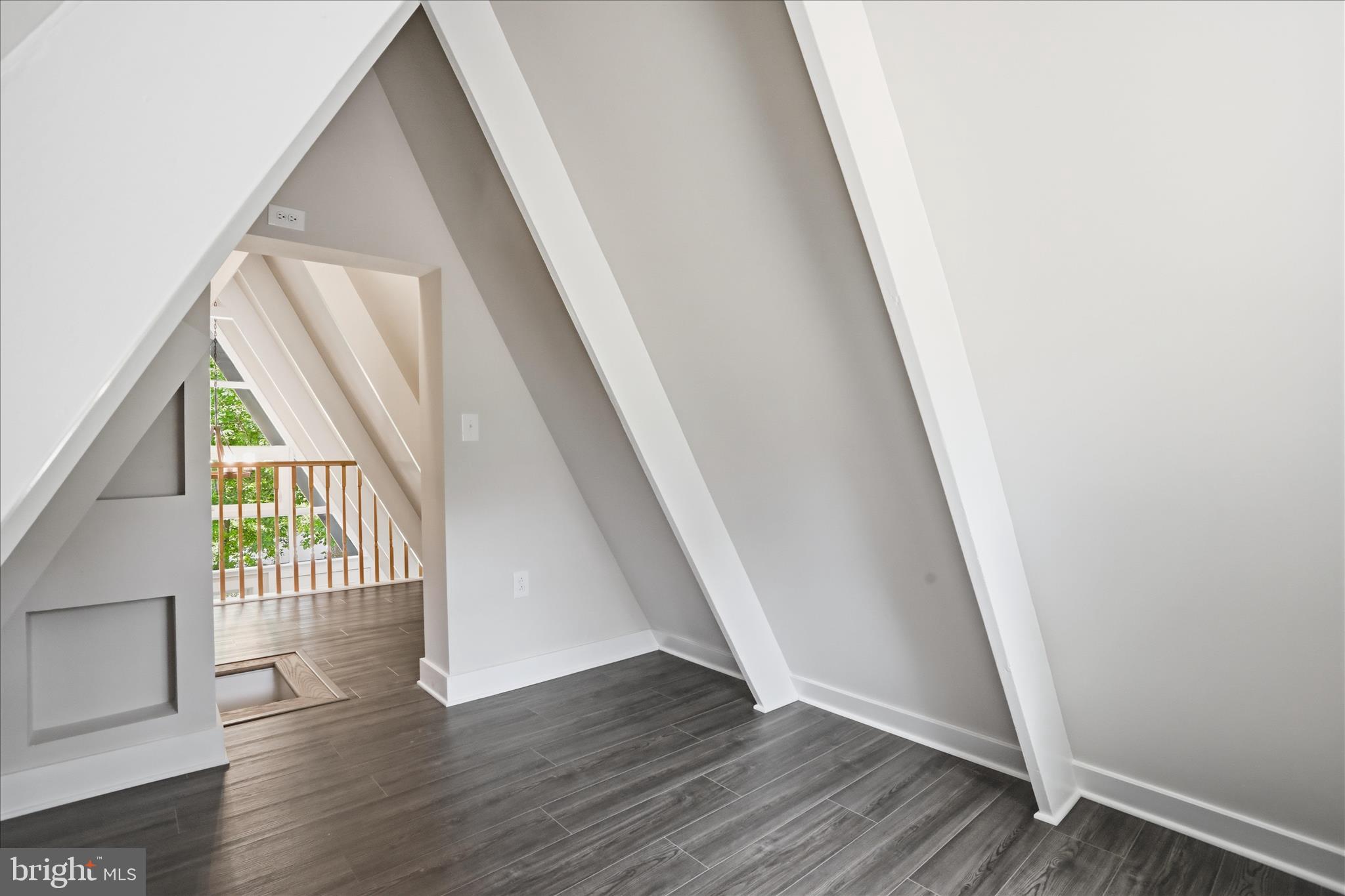 SHENANDOAH  SHORES - Residential
