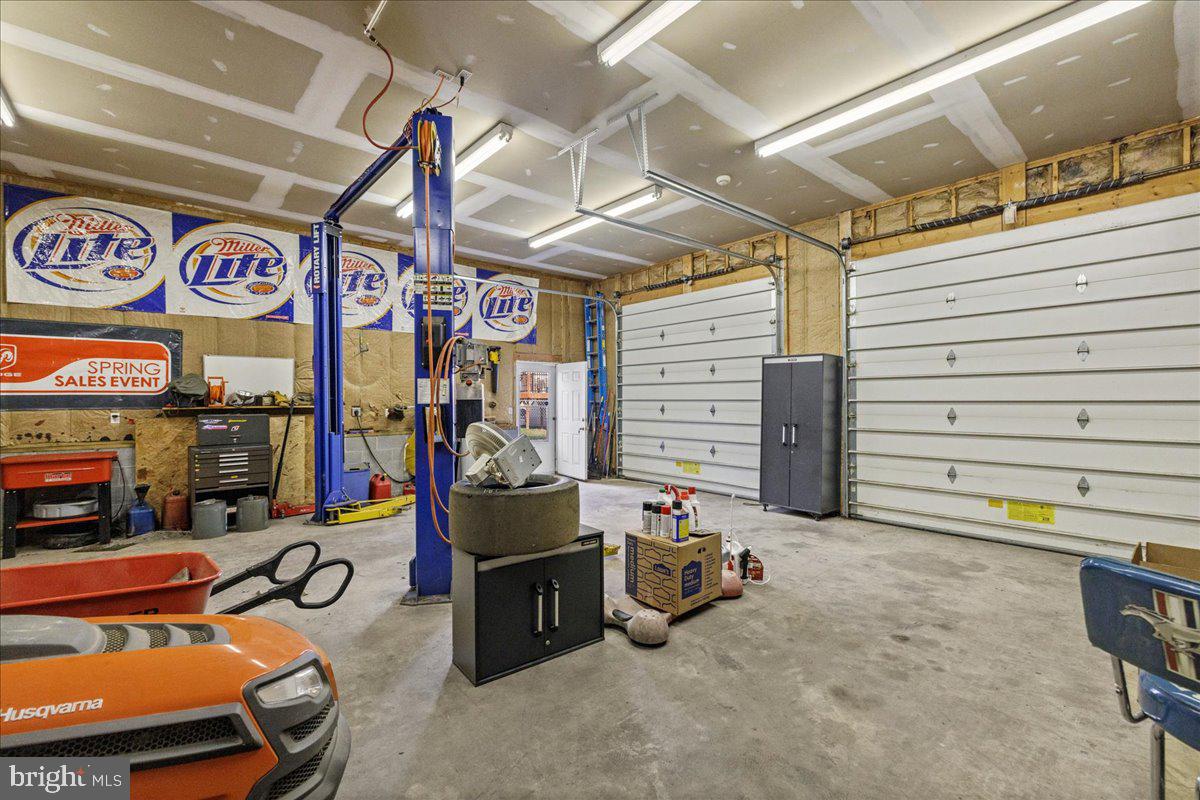 FOREST HEIGHTS - Residential