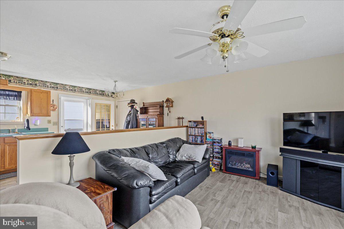 FOREST HEIGHTS - Residential