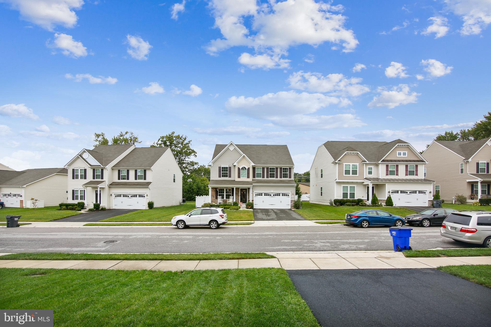 MEDLEY ESTATES - Residential