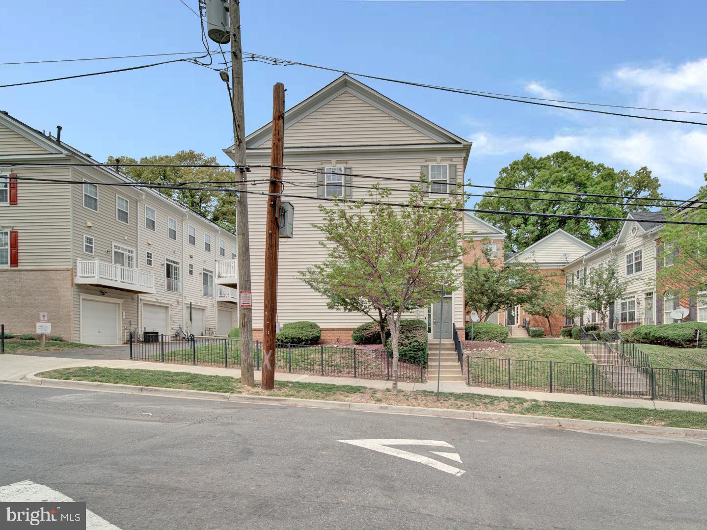 151 DANBURY STREET SW
