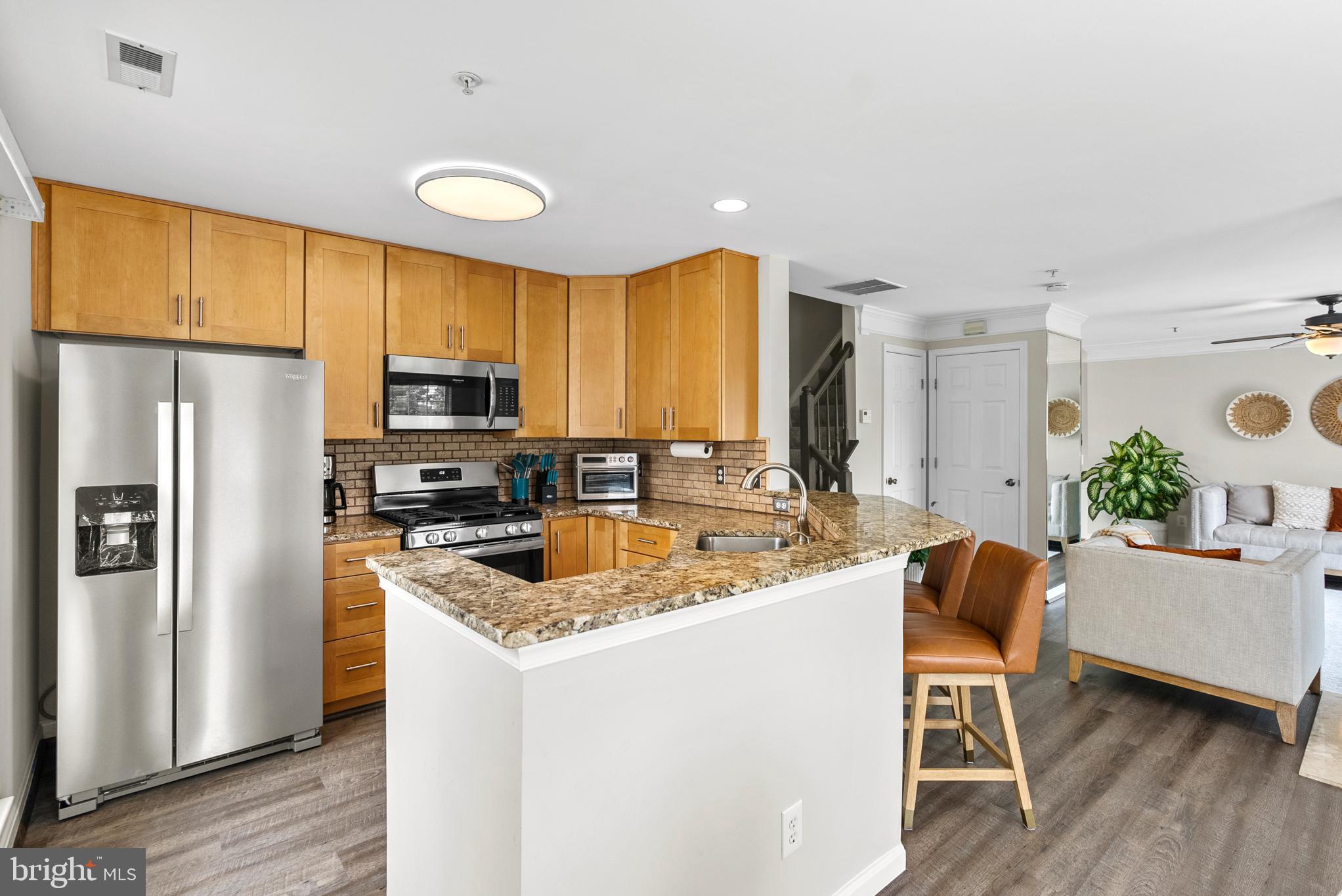 CHATHAM GREEN - Residential