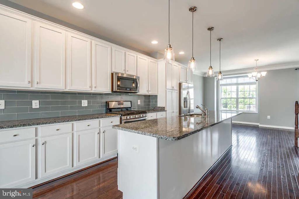 43217 WHELPLEHILL TERRACE