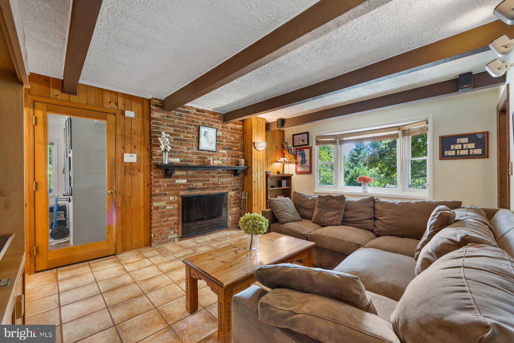 ALLVIEW ESTATES - Residential