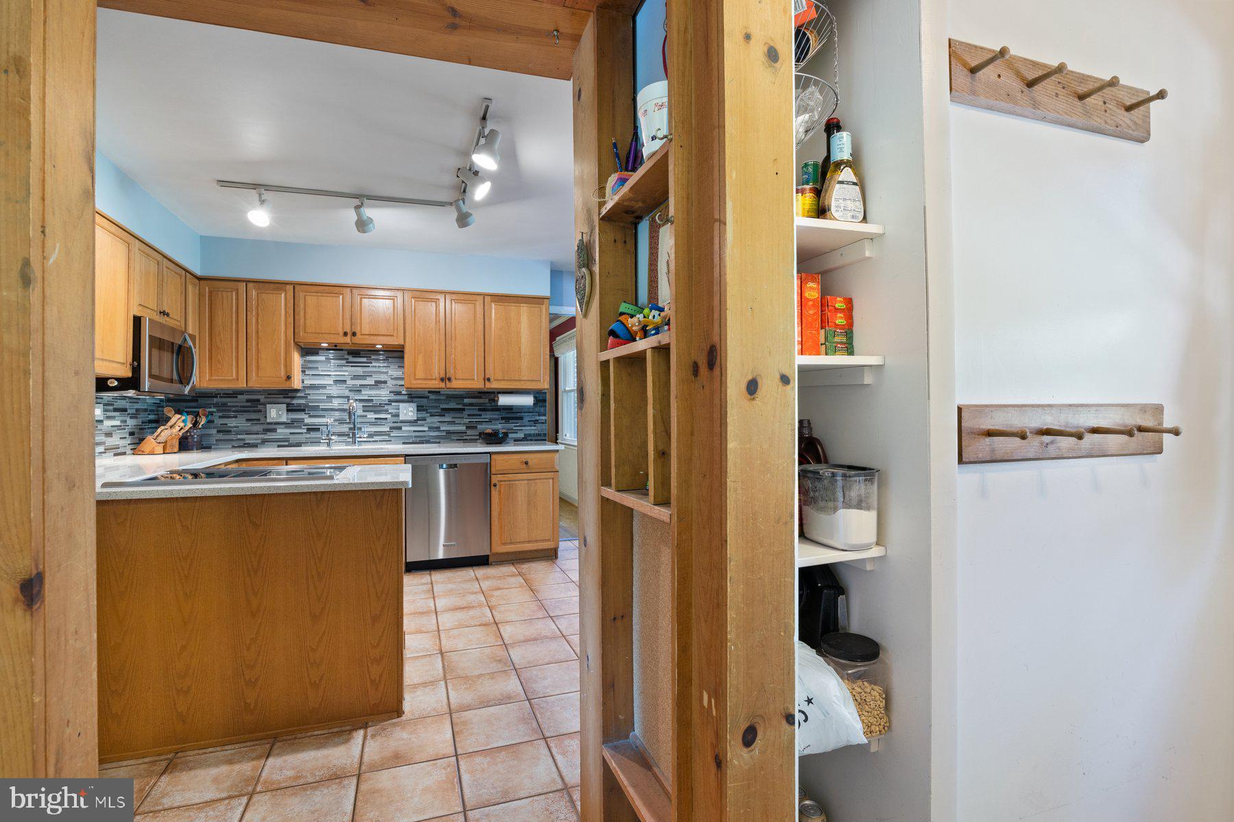 ALLVIEW ESTATES - Residential