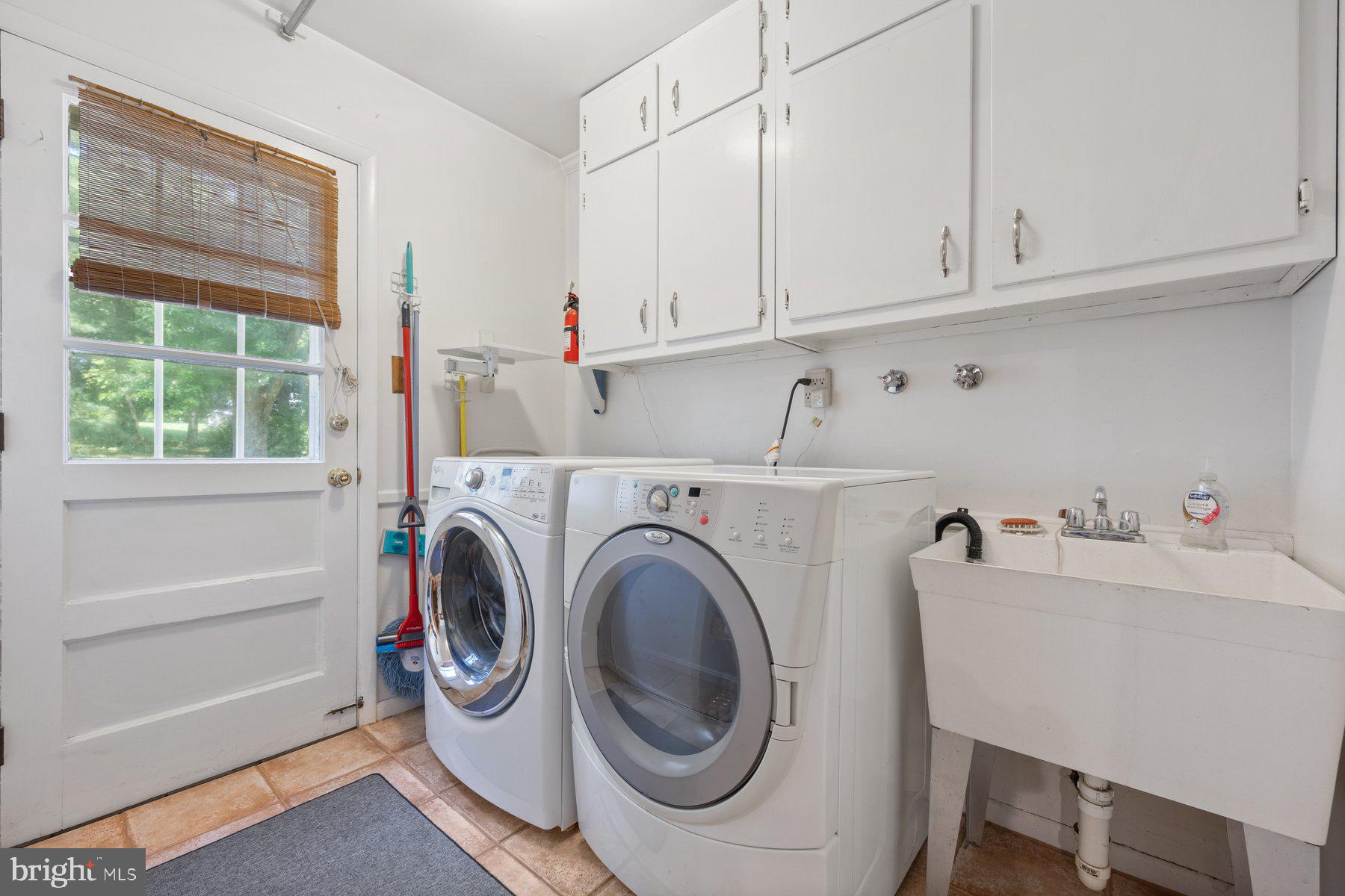 ALLVIEW ESTATES - Residential