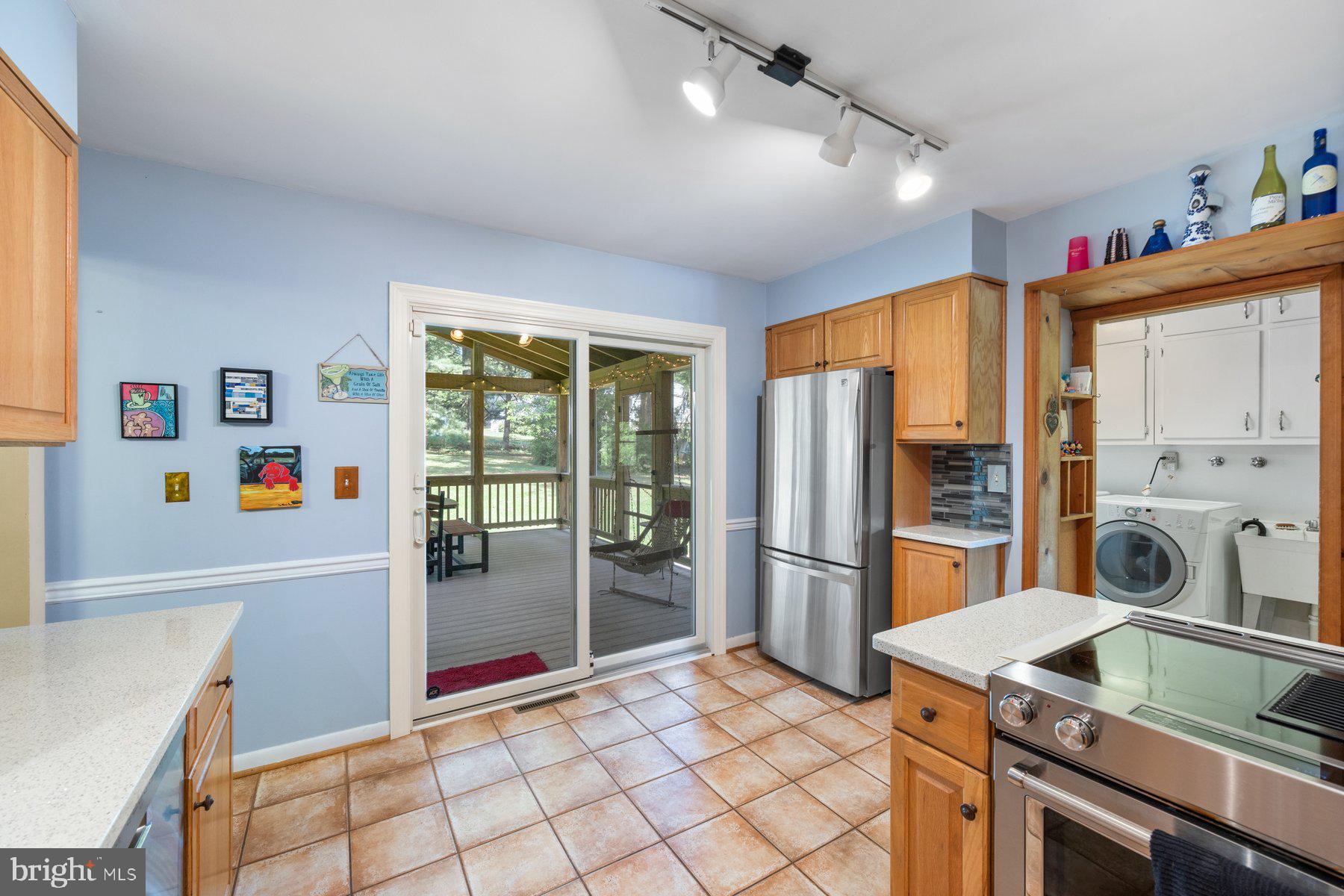 ALLVIEW ESTATES - Residential