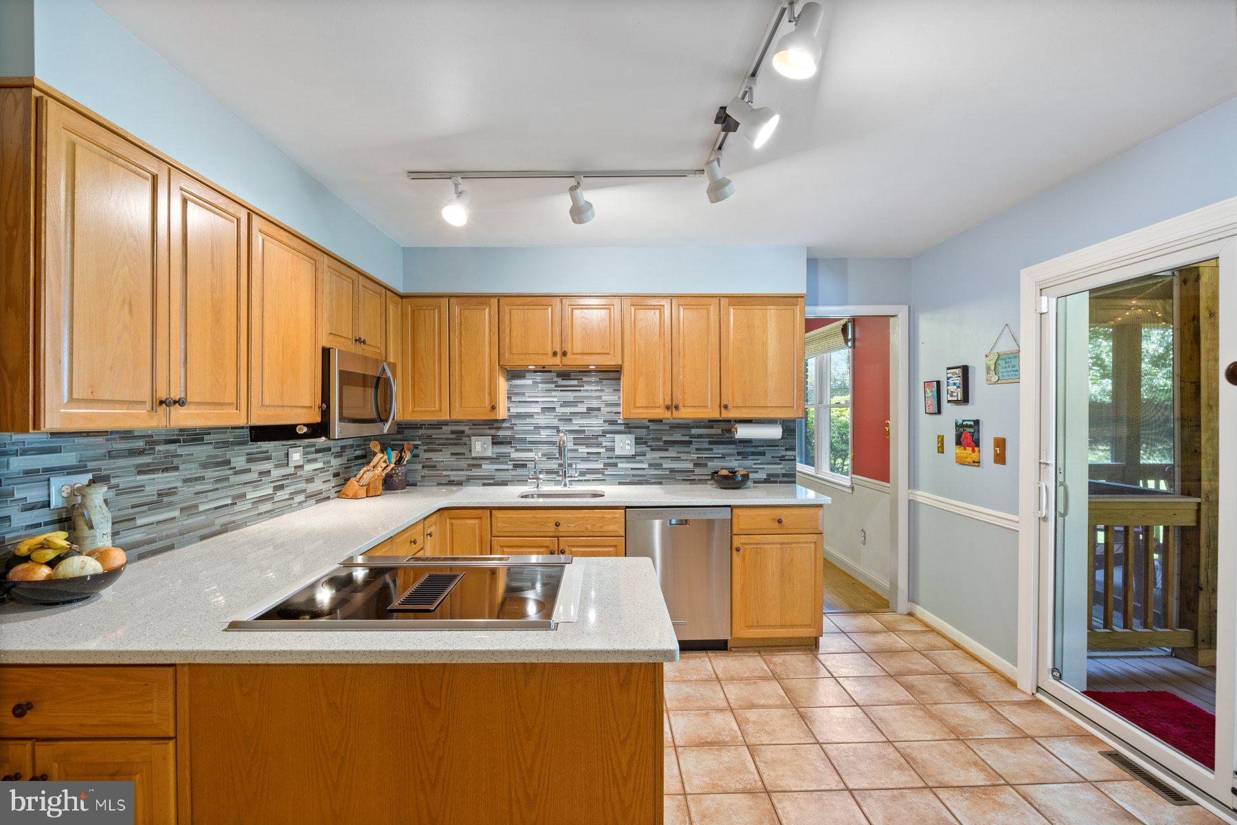 ALLVIEW ESTATES - Residential