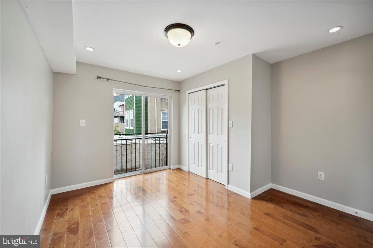 WASHINGTON SQ WEST - Residential Lease