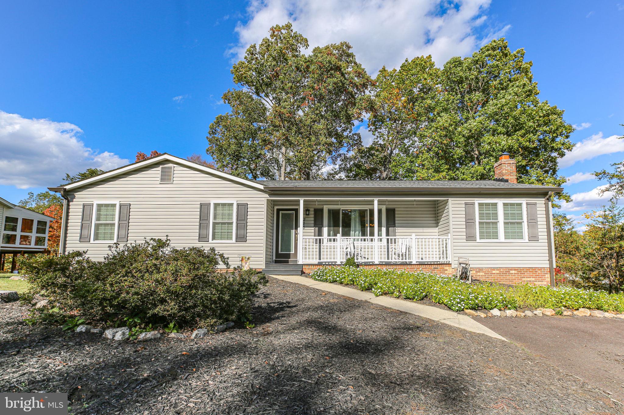 MILL GARDEN SOUTH - Residential