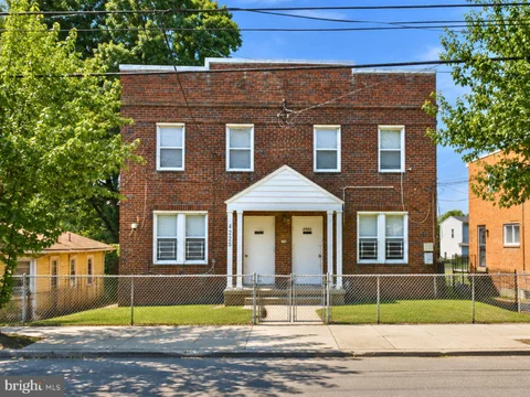 MLS: DCDC2274484