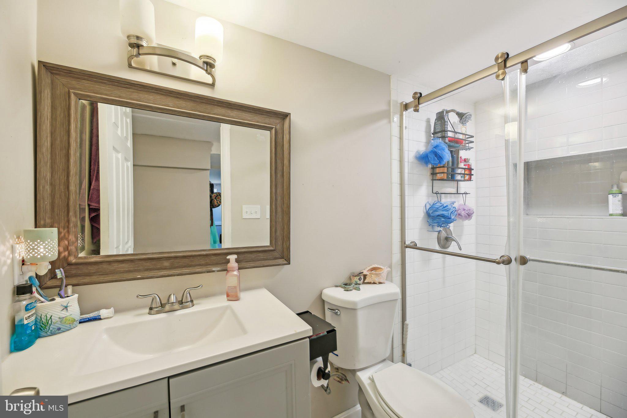 WOODSIDE - Residential