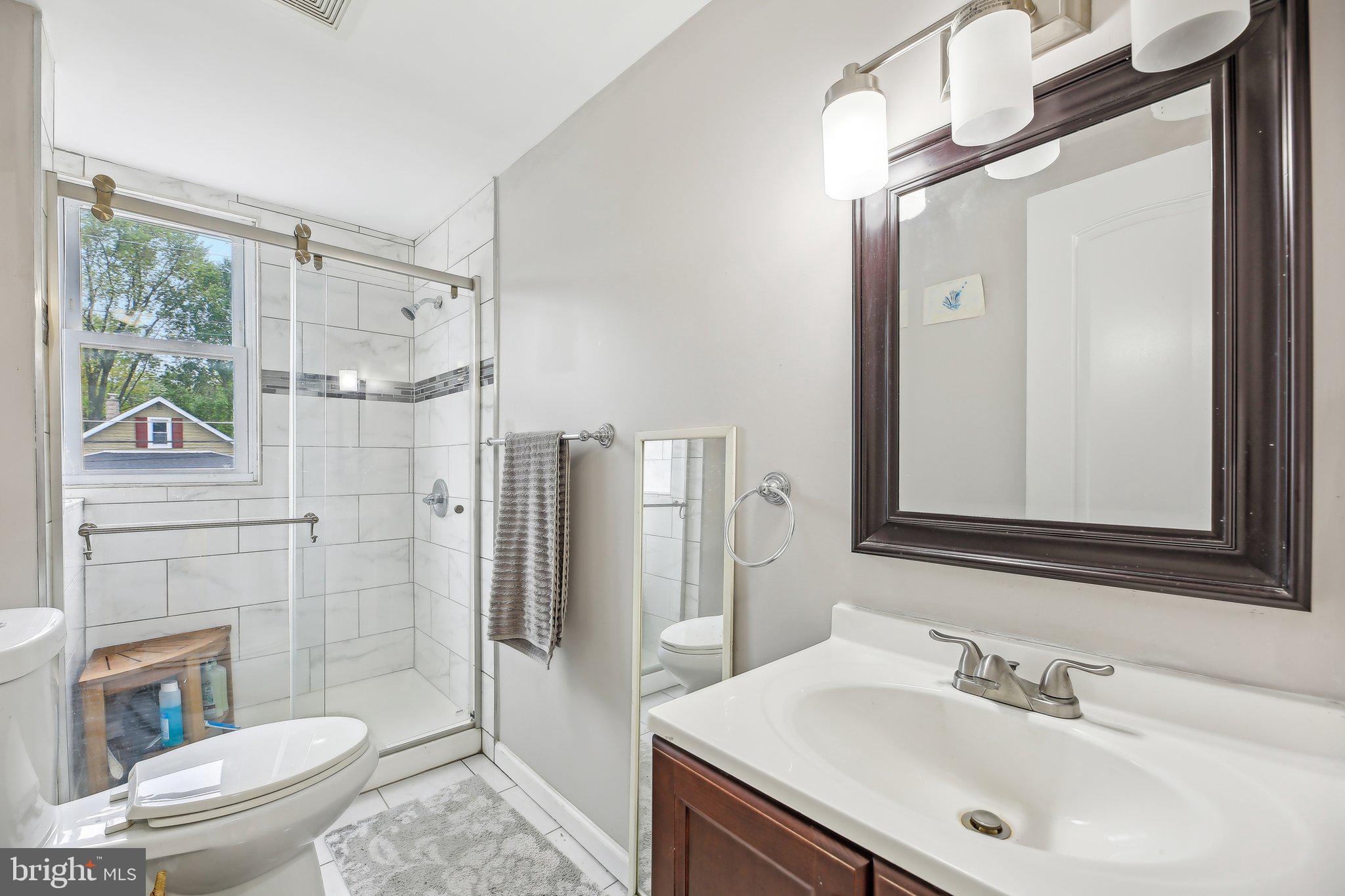 WOODSIDE - Residential