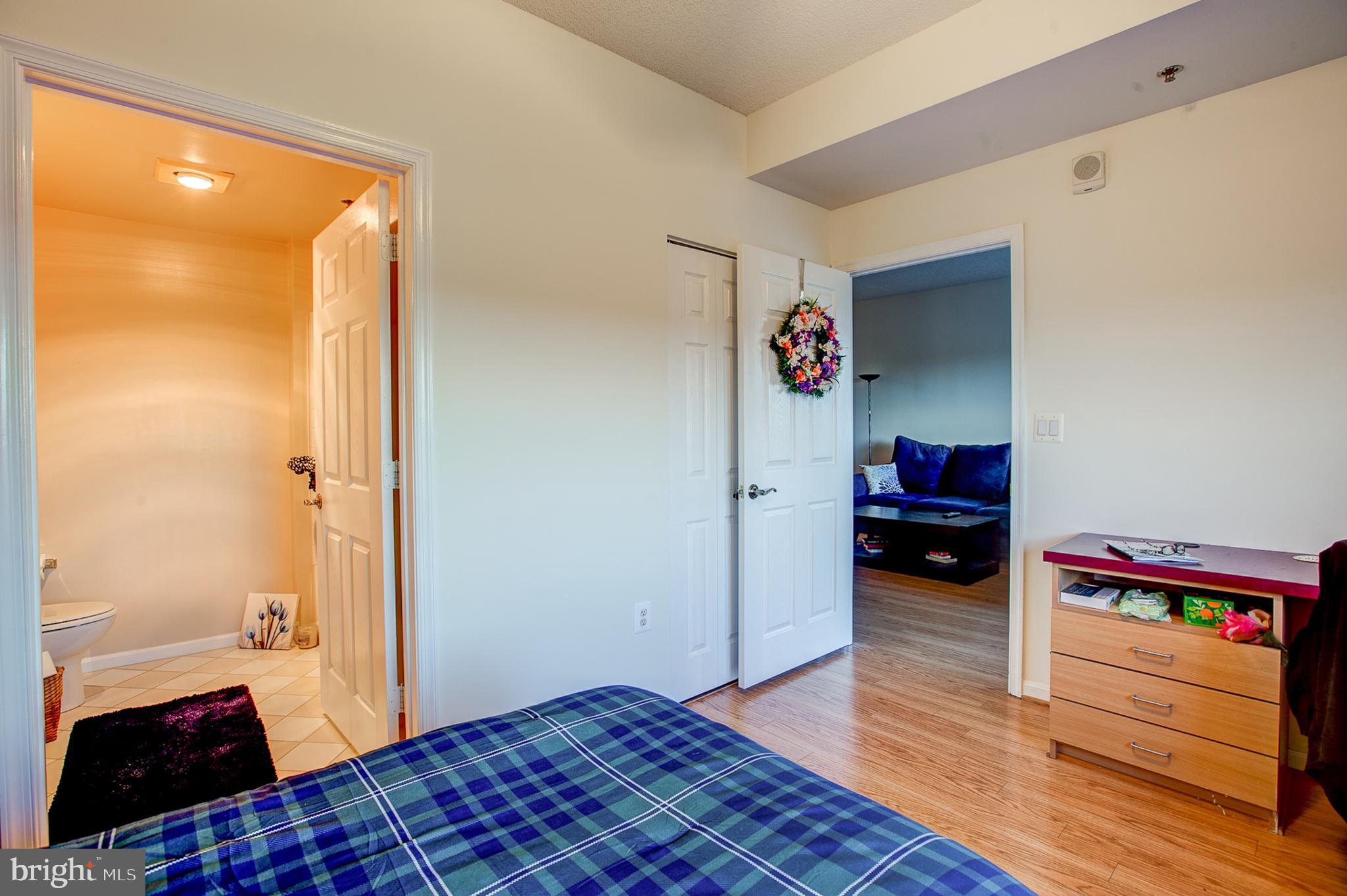 VANTAGE POINT EAST AT LEISURE WORLD - Residential Lease