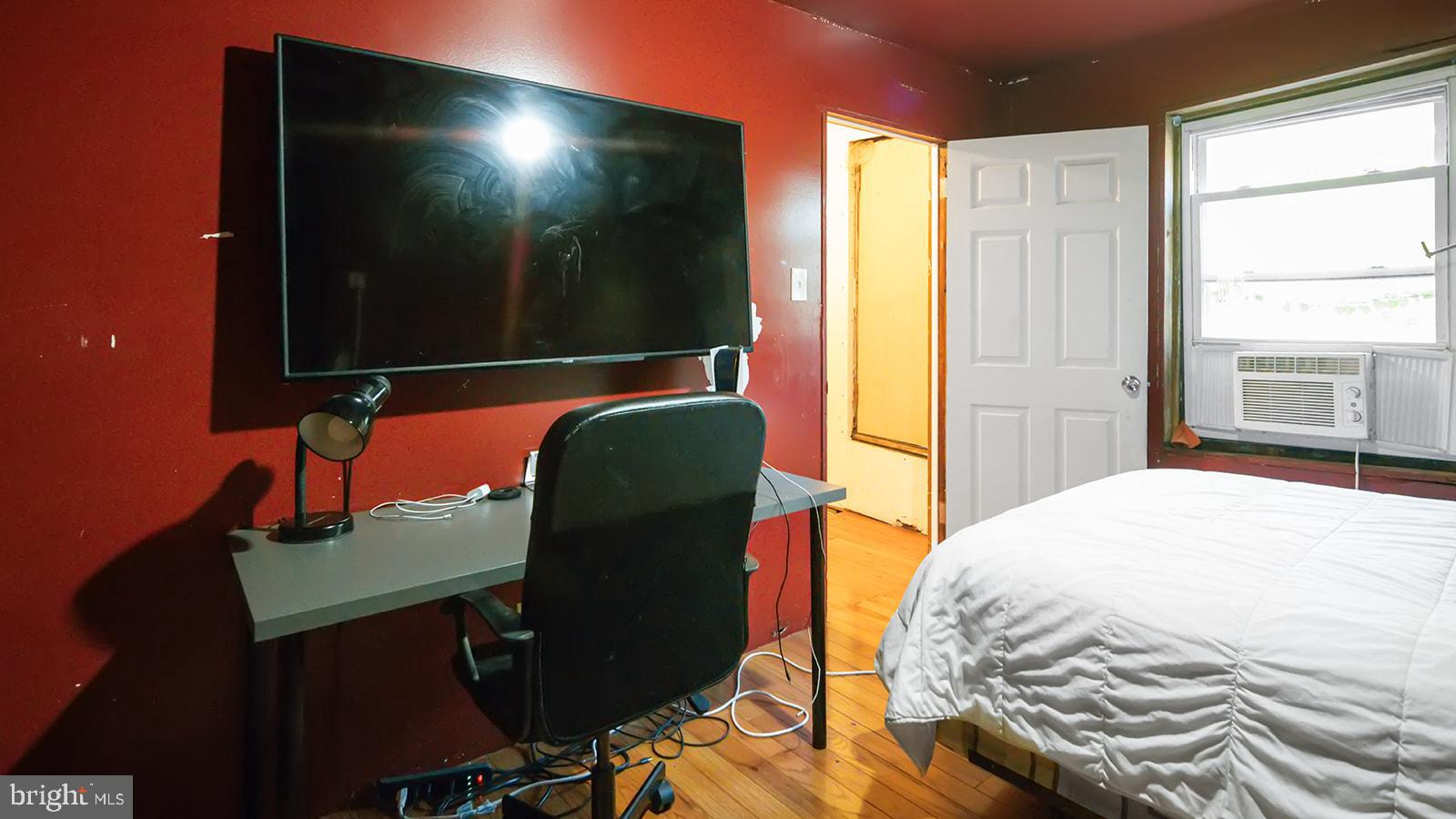 PHILADELPHIA (NORTH) - Residential