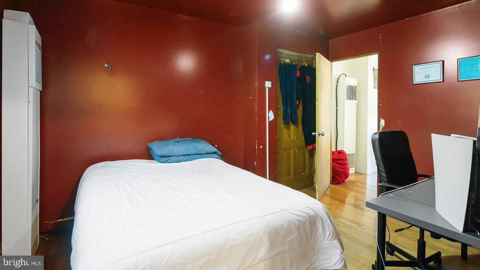 PHILADELPHIA (NORTH) - Residential