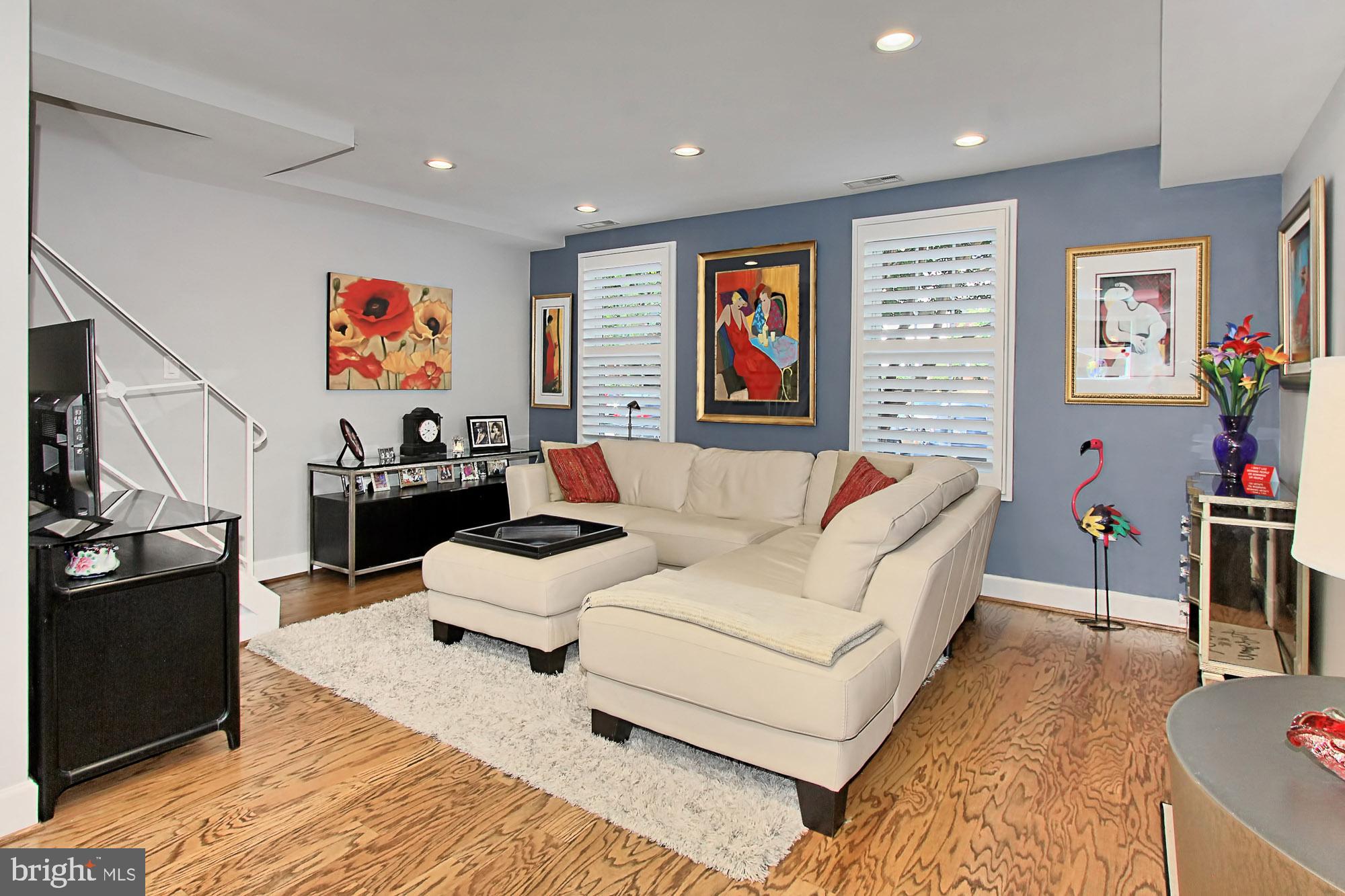 FAIRLINGTON TOWNE - Residential