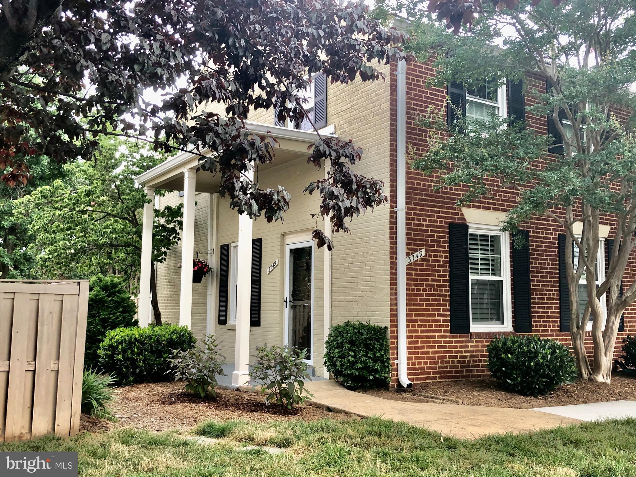 FAIRLINGTON TOWNE - Residential