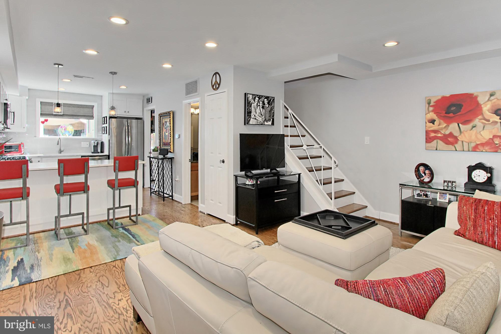 FAIRLINGTON TOWNE - Residential