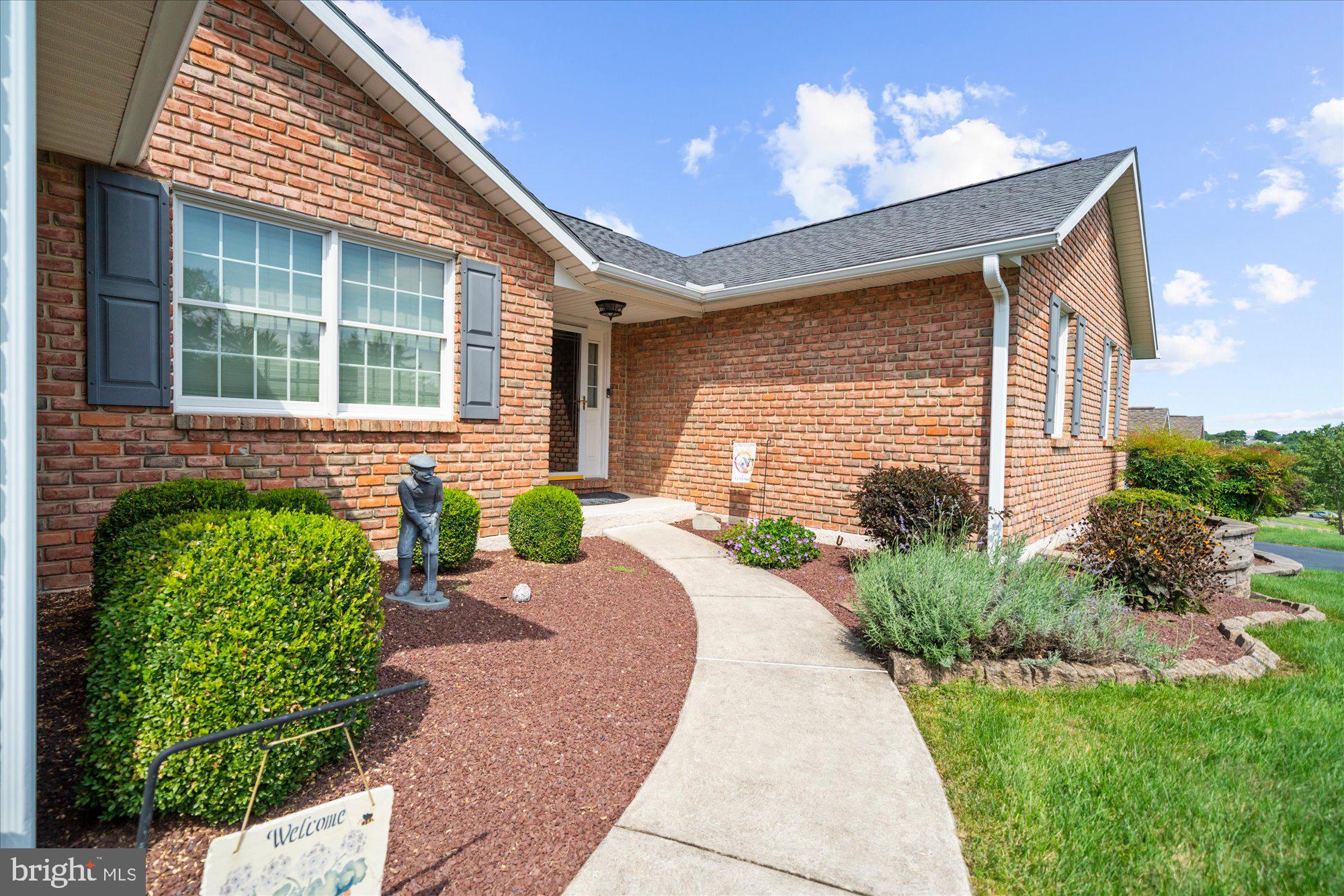 2395 MAGNOLIA DRIVE