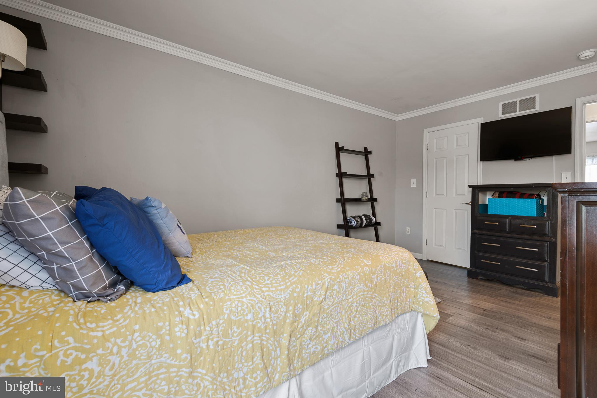 OAK RIDGE COMMONS - Residential