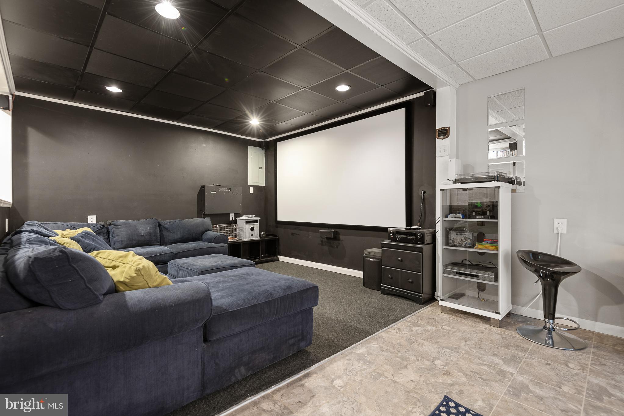 OAK RIDGE COMMONS - Residential