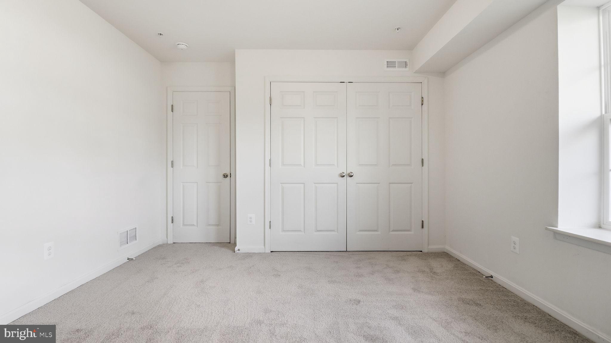 EDGEMERE/SPARROWS POINT - Residential