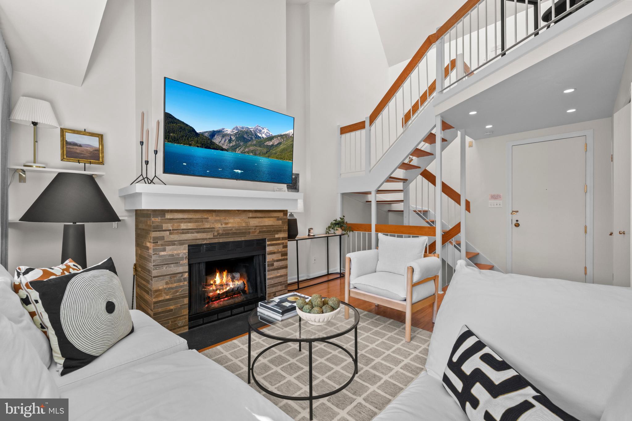 3225 GRACE STREET NW 219