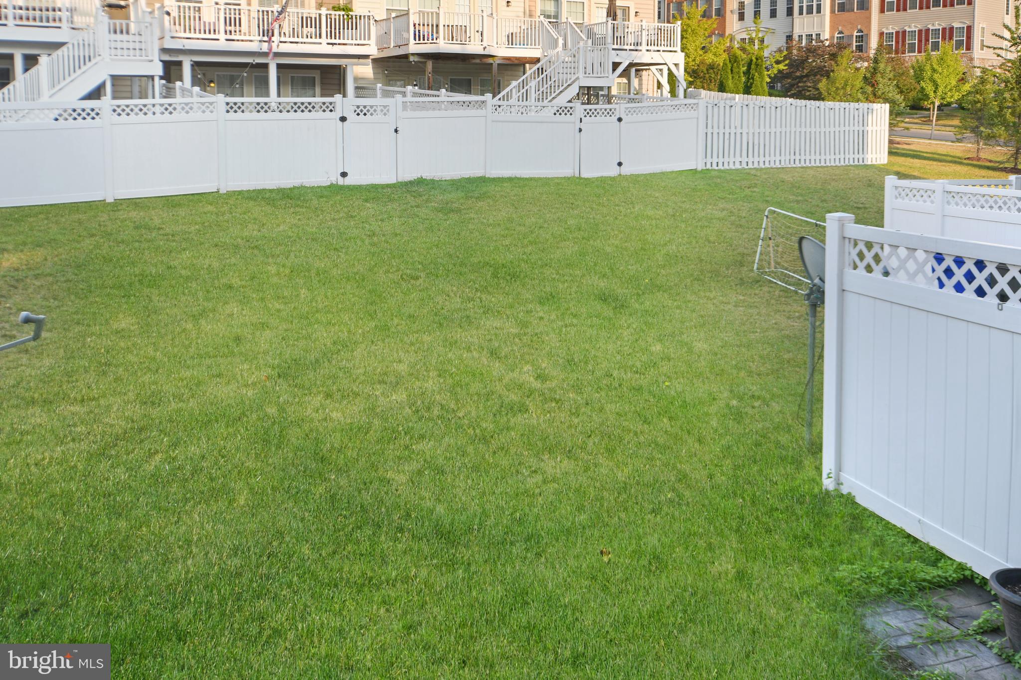 VILLAGES OF URBANA - Residential Lease