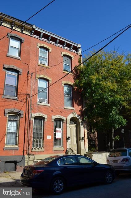 Condo For Rent - 3907 Pine Street #2<br/> PHILADELPHIA, PA 19104