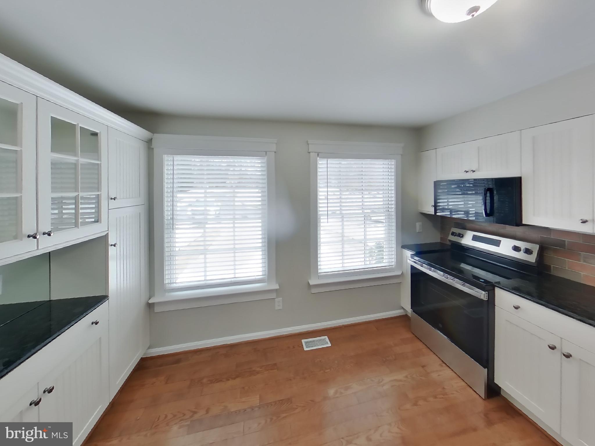 MAYS CHAPEL VILLAGE - Residential Lease