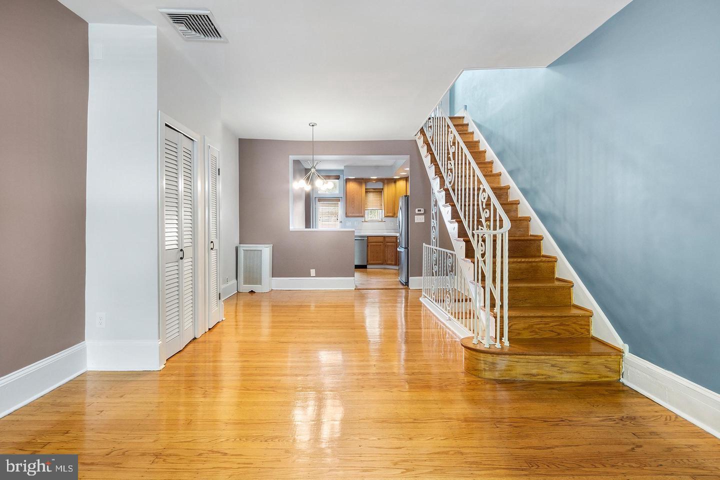 BELLA VISTA - Residential Lease