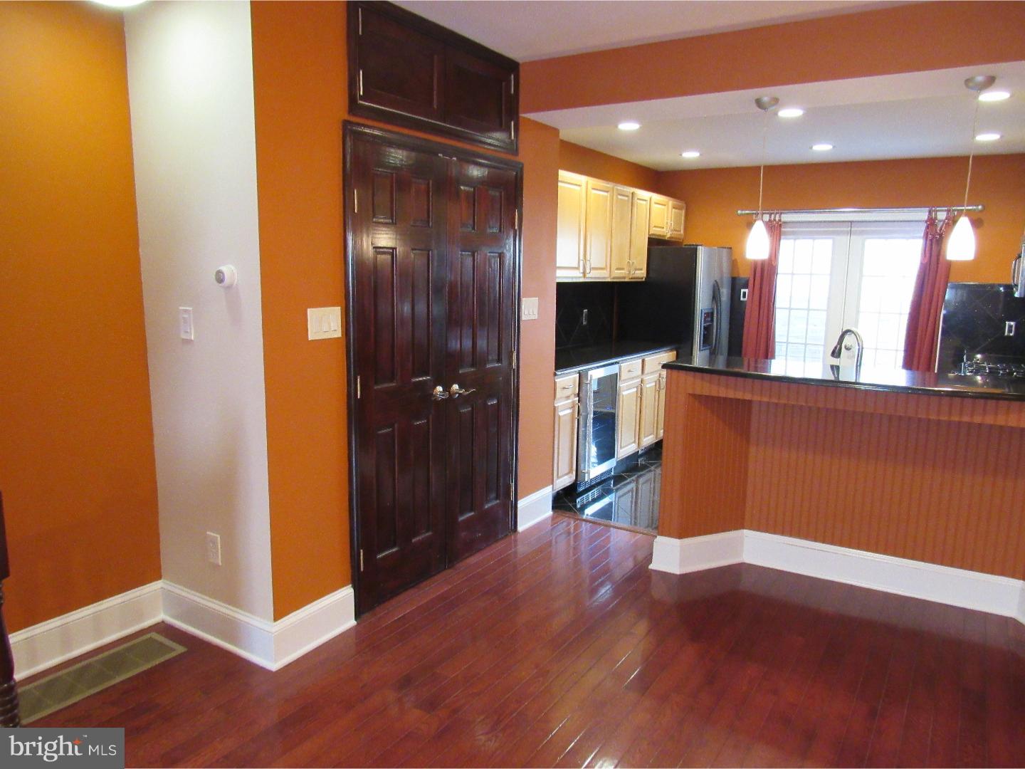 PORT RICHMOND - Residential