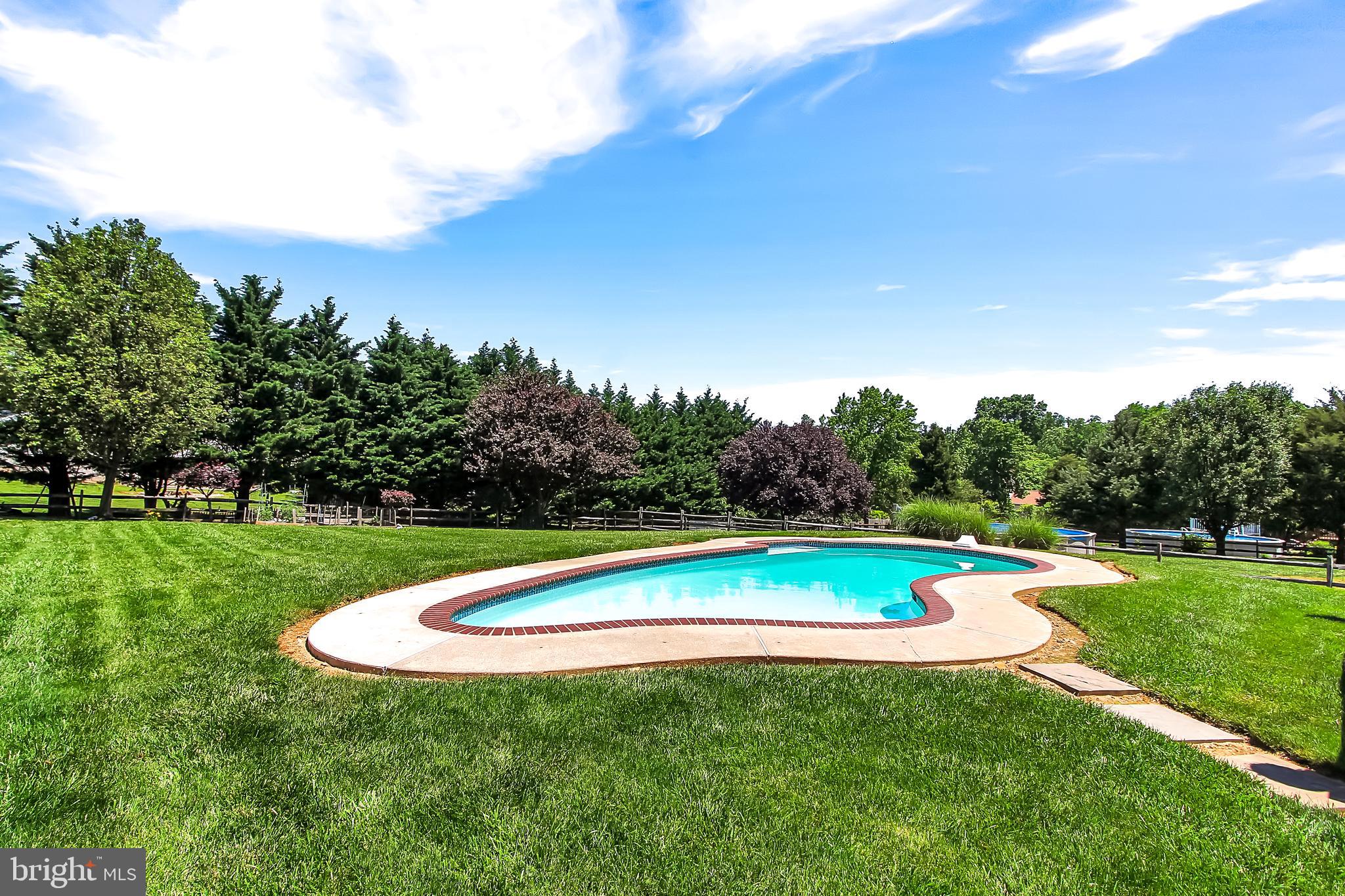 BEACON POINT - Residential