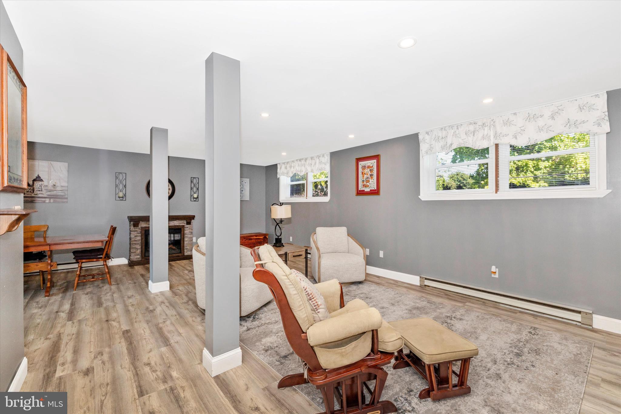 MOUNTVILLE MANOR - Residential