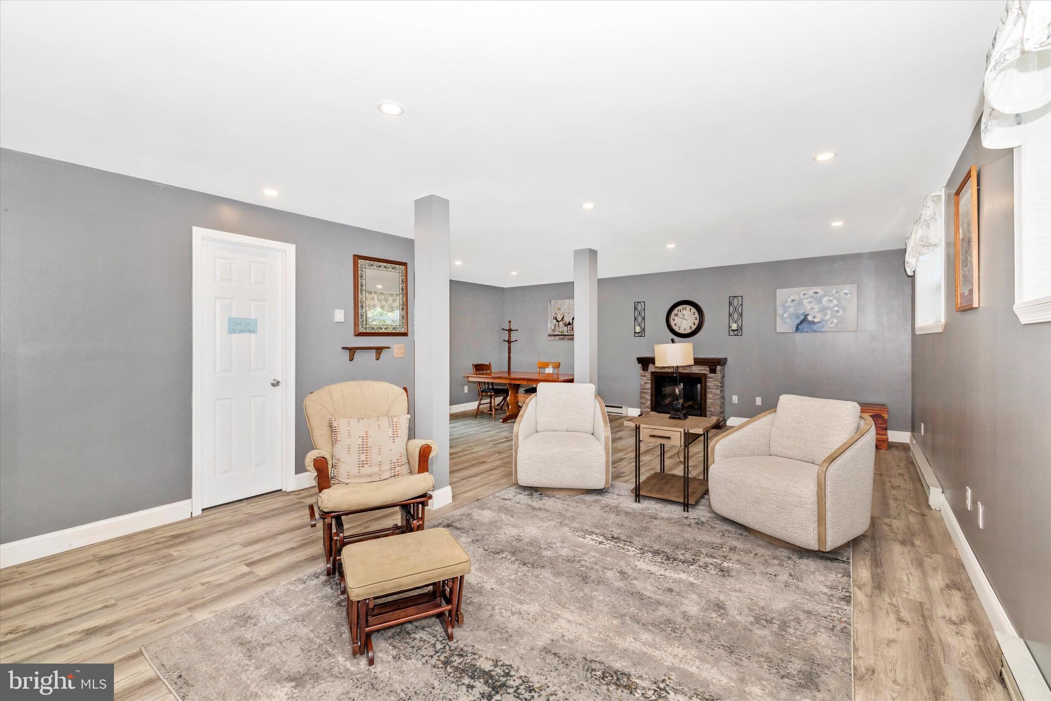 MOUNTVILLE MANOR - Residential