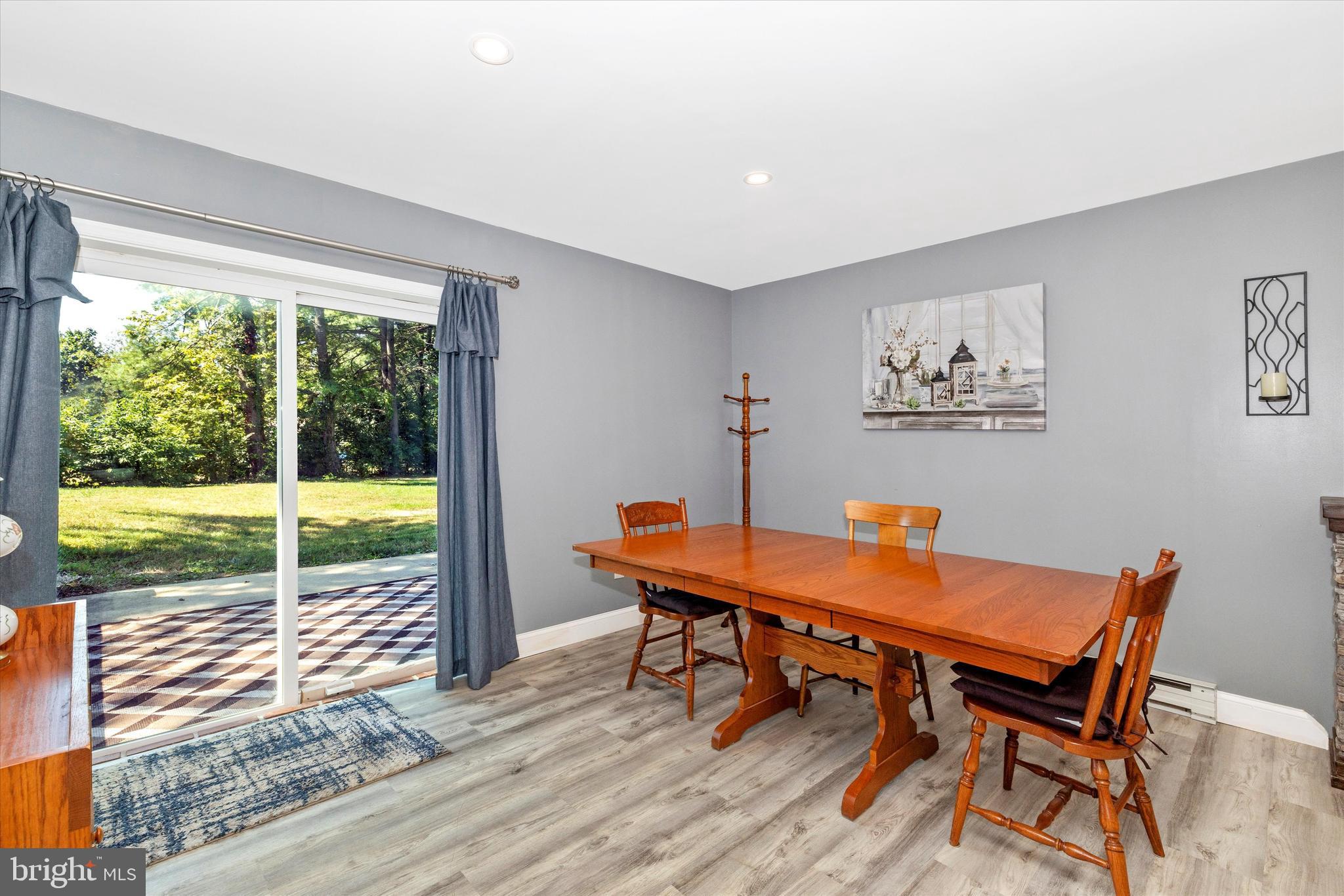 MOUNTVILLE MANOR - Residential