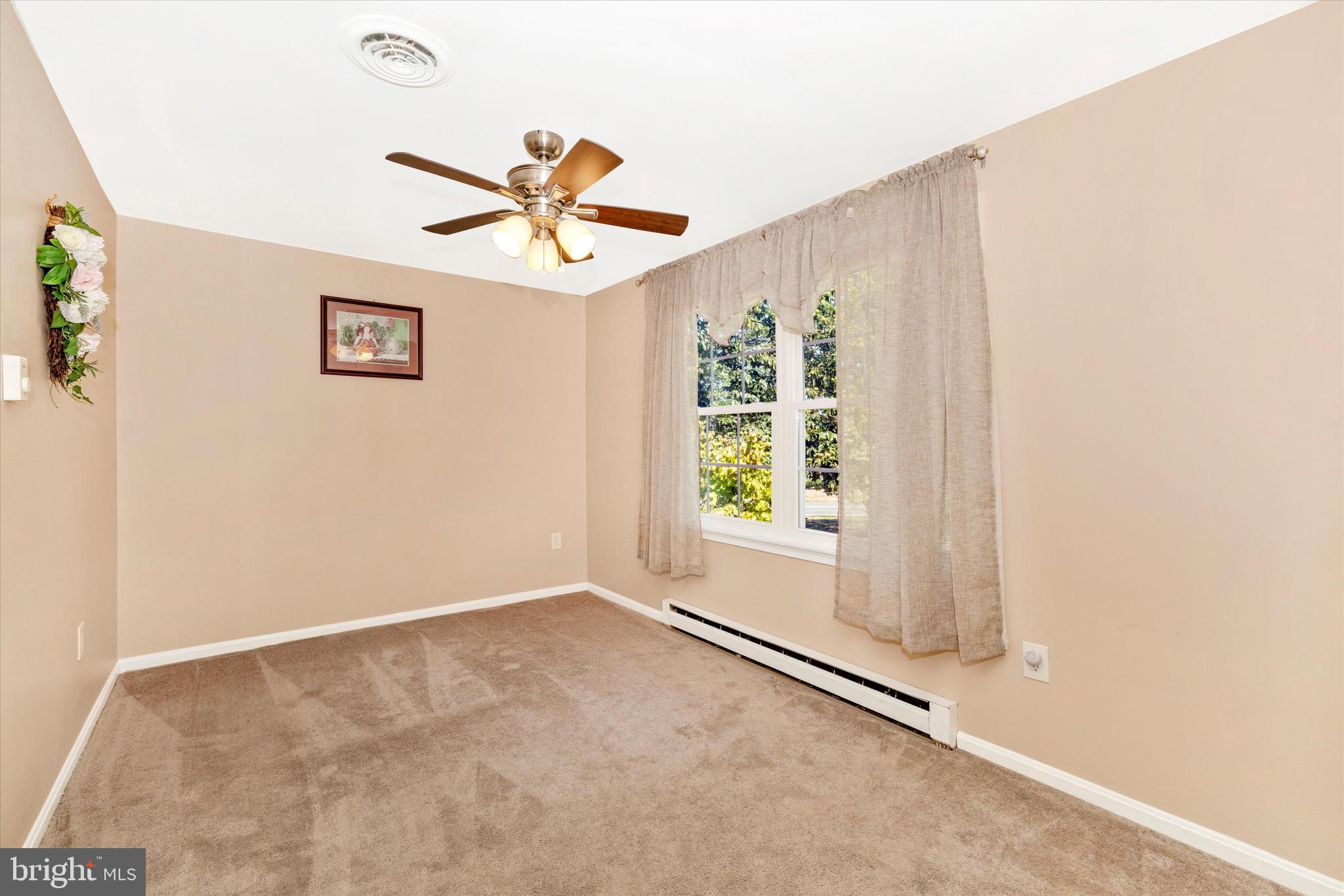 MOUNTVILLE MANOR - Residential