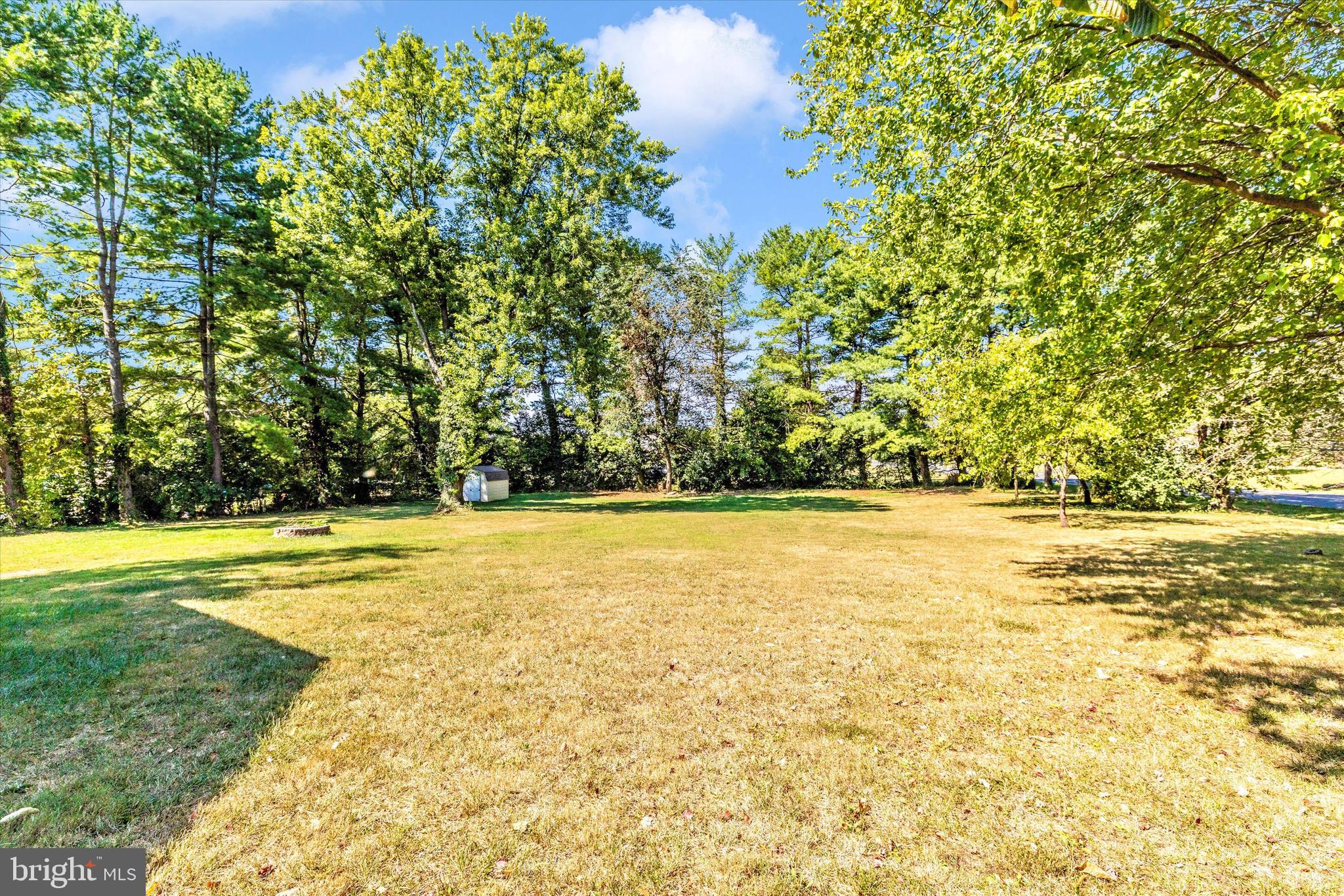 MOUNTVILLE MANOR - Residential