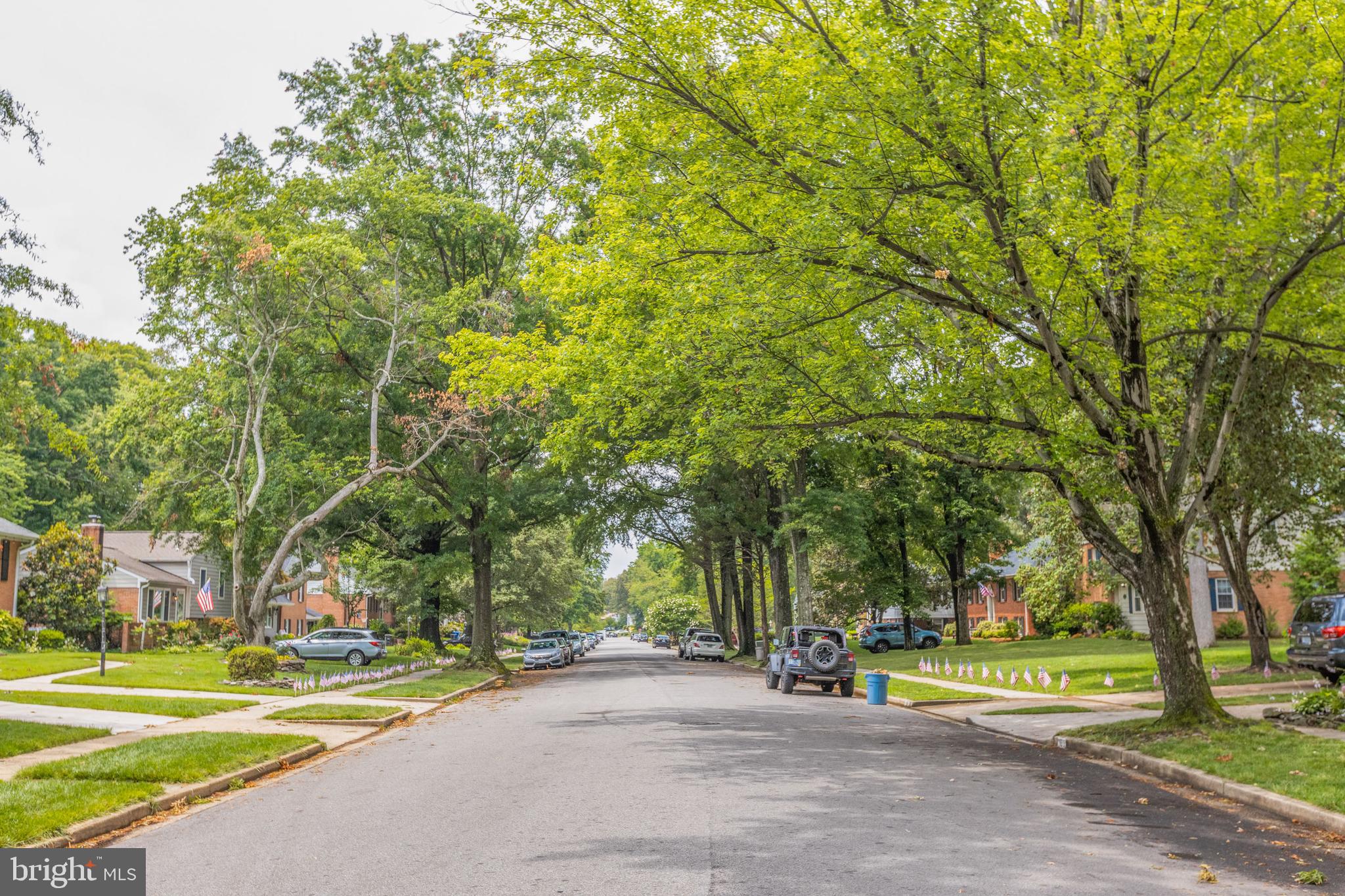 RIVERSIDE GARDENS - Residential