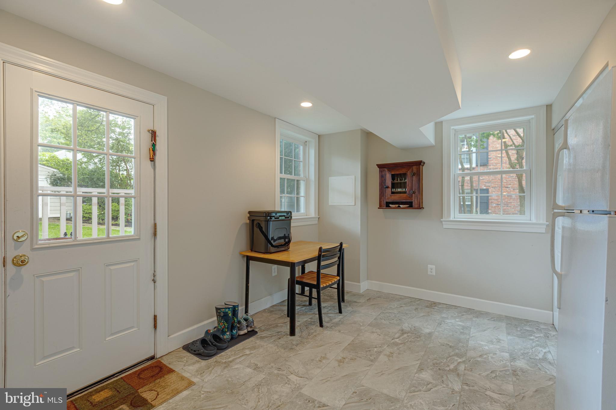 RIVERSIDE GARDENS - Residential